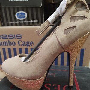 NWT Beige High Heels with Glitter Platform